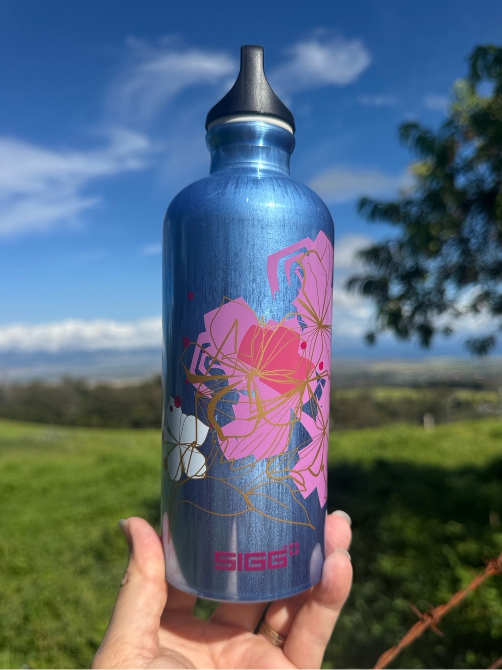 SIGG Summer Splash Floral tropical Aluminum bottle